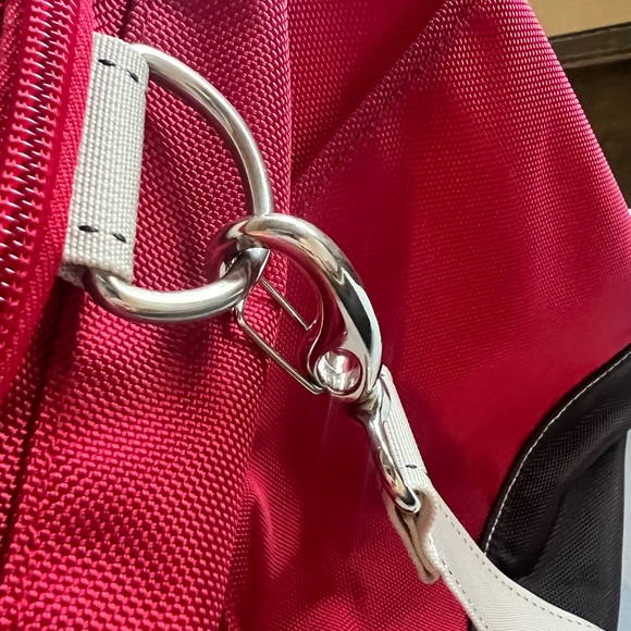 Land’s End Duffle Bag - Picture 3 of 9